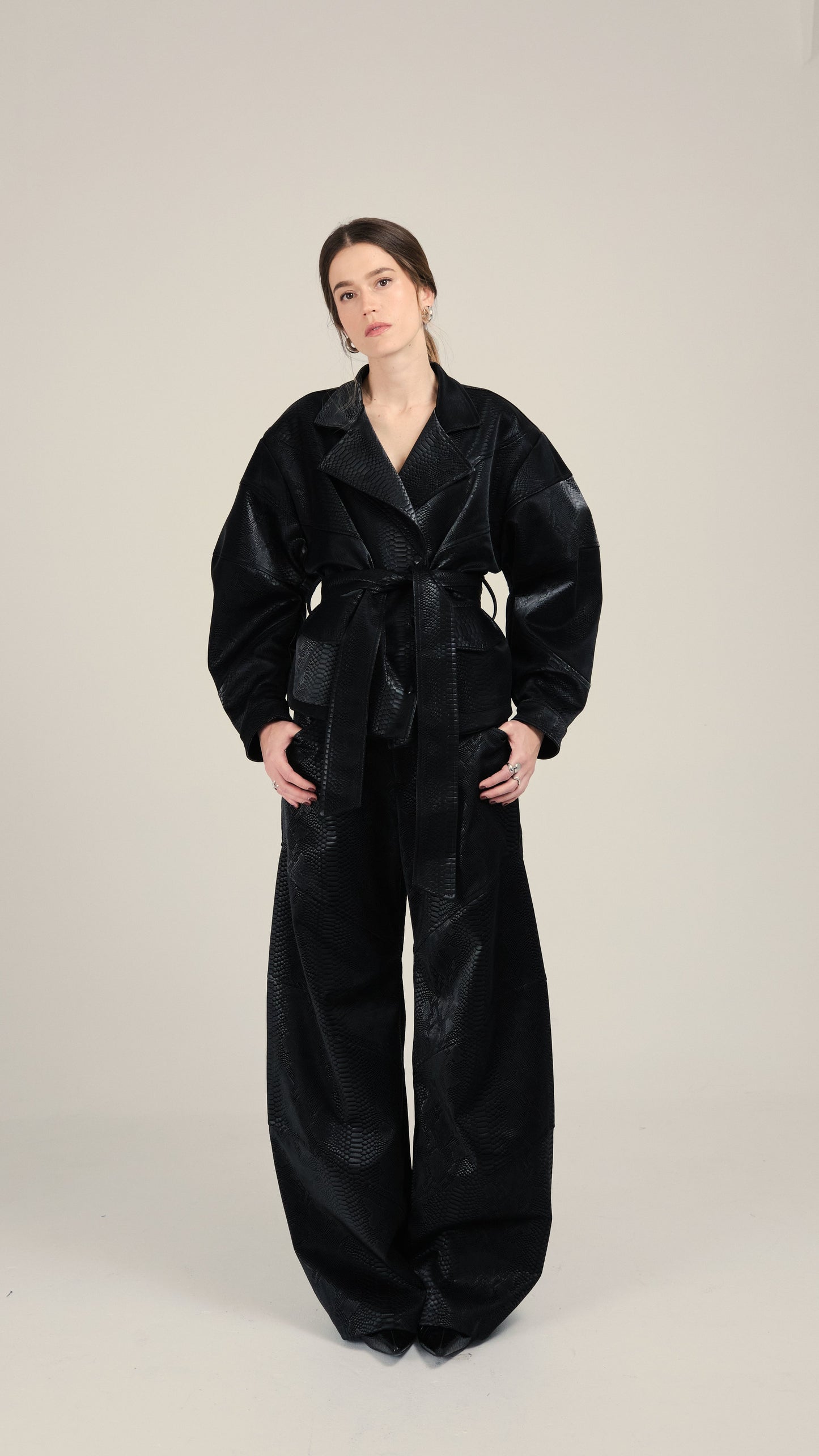 María Pantalón Pitón Negro