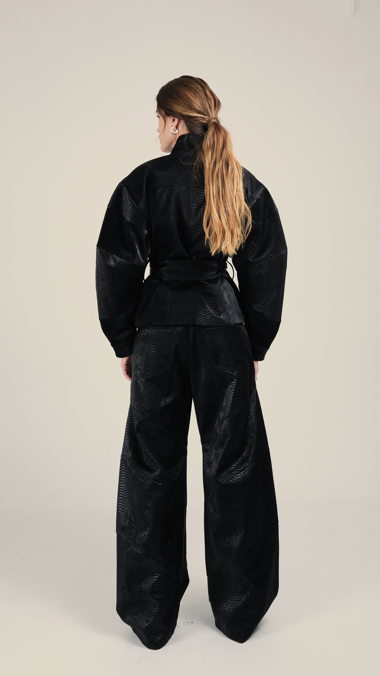 María Pantalón Pitón Negro